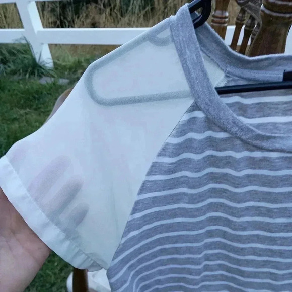 Super cute and comfy striped tee! Perfect for a casual day! - Picture 4 of 5